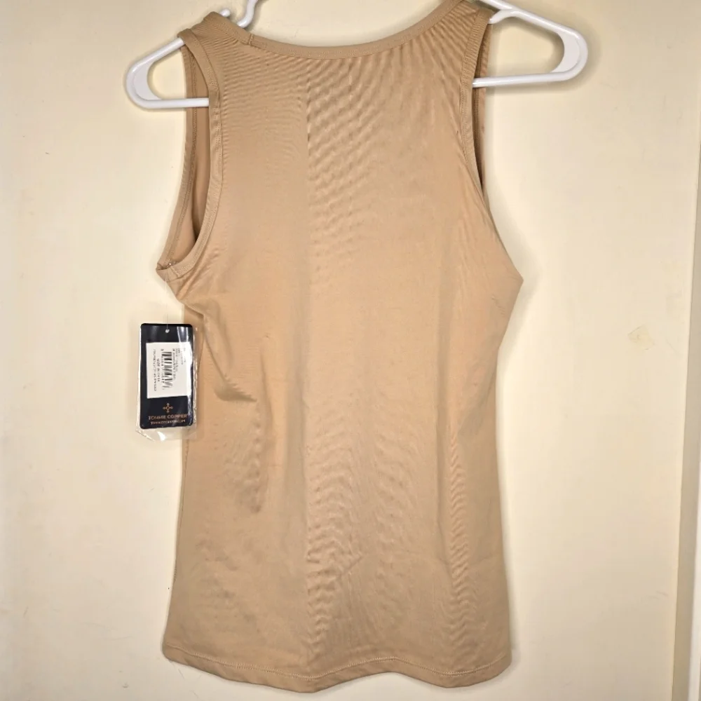 Tommie Copper 2 Pack  Black and Nude Compression Tanks - Picture 3 of 7